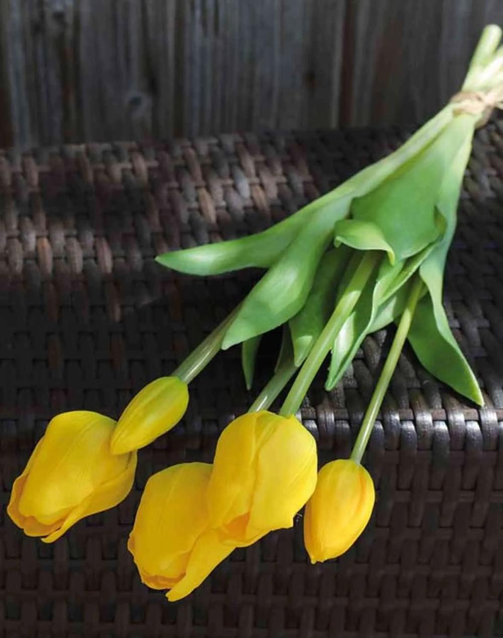 Tulip | Artificial Bouquet Of Tulips Lona, Yellow-Green, 18"/45Cm, Ø6"/15Cm Artificial Flowers Tulip